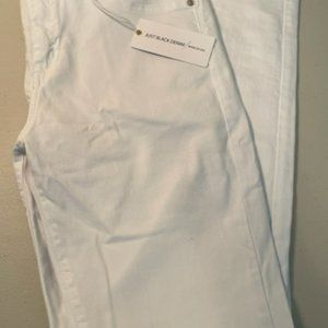 Just Black Denim Bright White Skinny Jeans Size 30, NWT